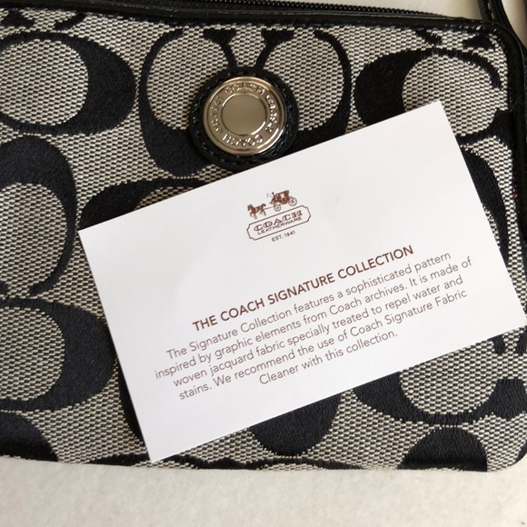 COACH small black wristlet - Picture 5 of 5